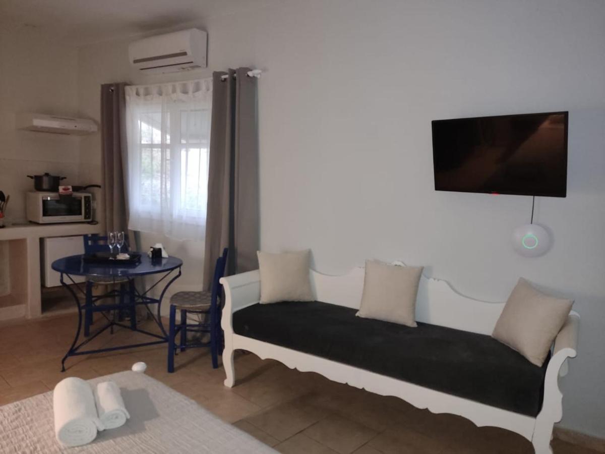 Kampanelia Village Suites Fira  Exterior foto
